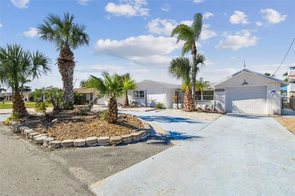 Photo of 13711 ALLYN DRIVE