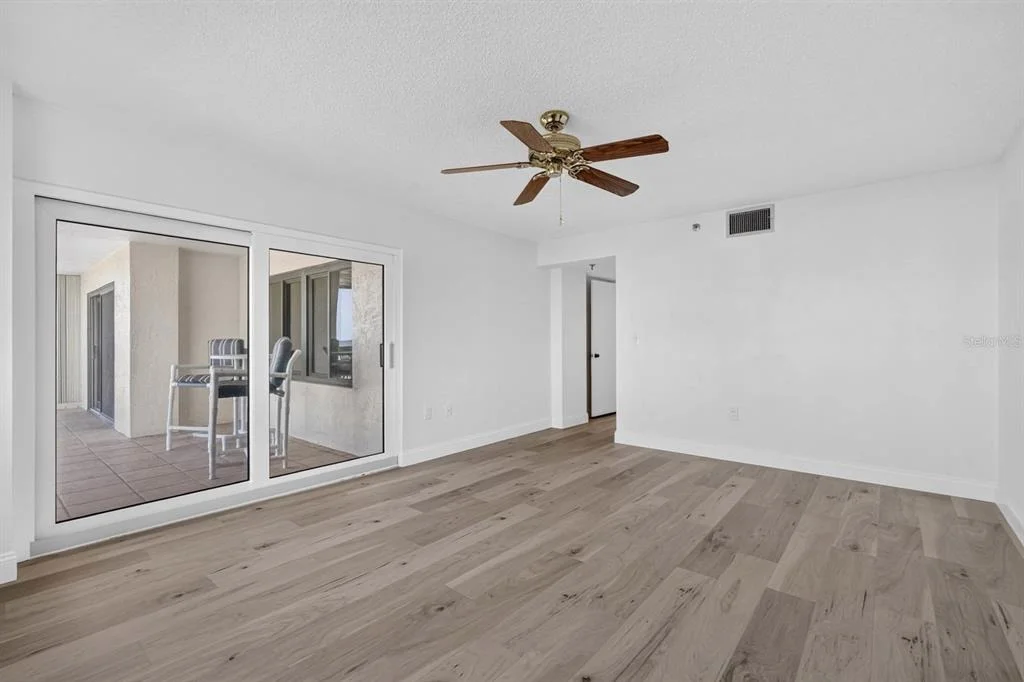 Photo of Unit 4E at 1513 OCEAN SHORE BOULEVARD