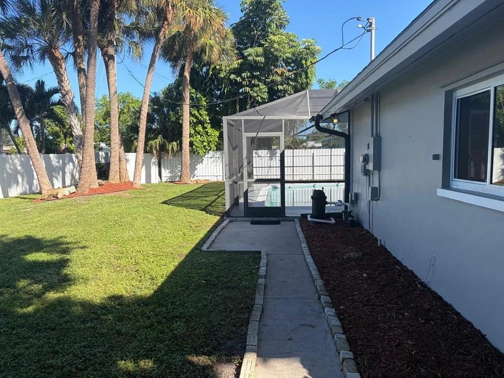 Photo of 4240 PALM TREE BOULEVARD