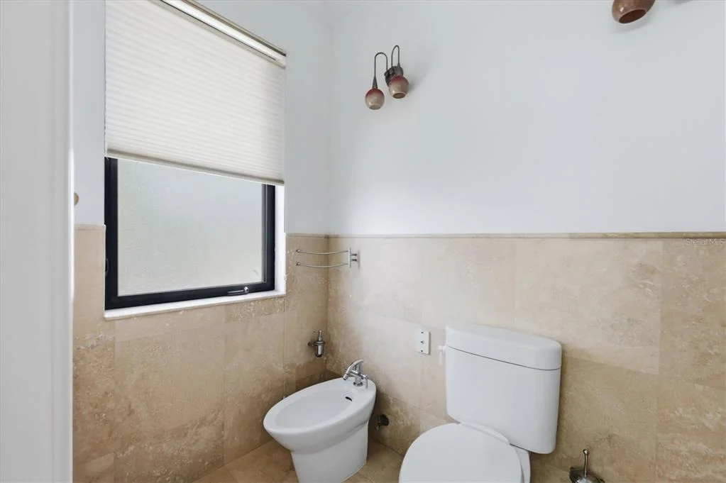 Photo of 829 IDLEWILD WAY