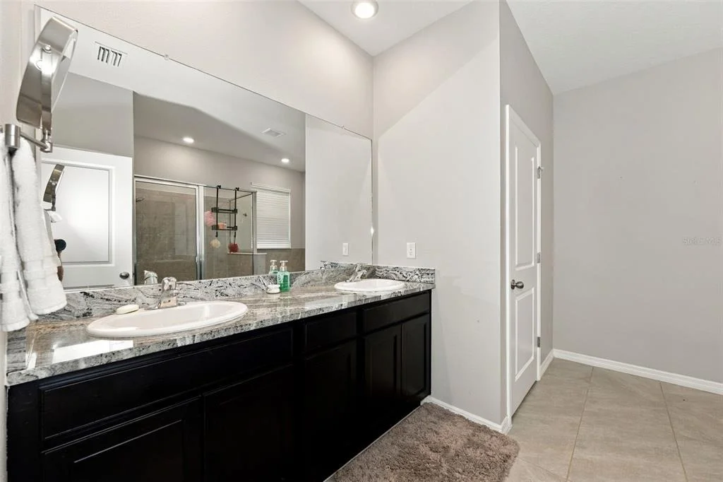 Photo of 16633 MOONER PLANK CIRCLE