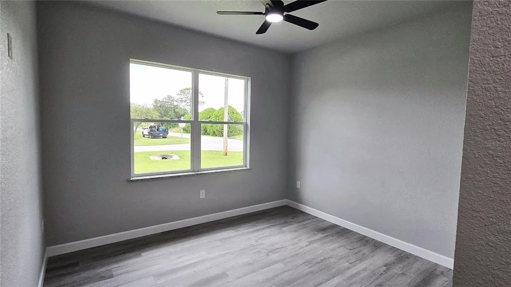 Photo of 4200 LEAF ROAD