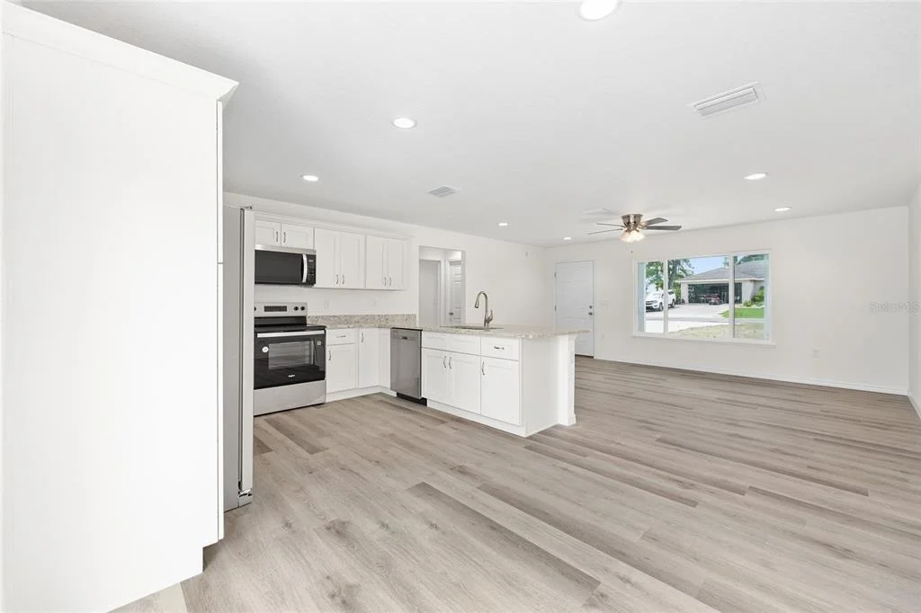Photo of 13019 NE 7TH LOOP