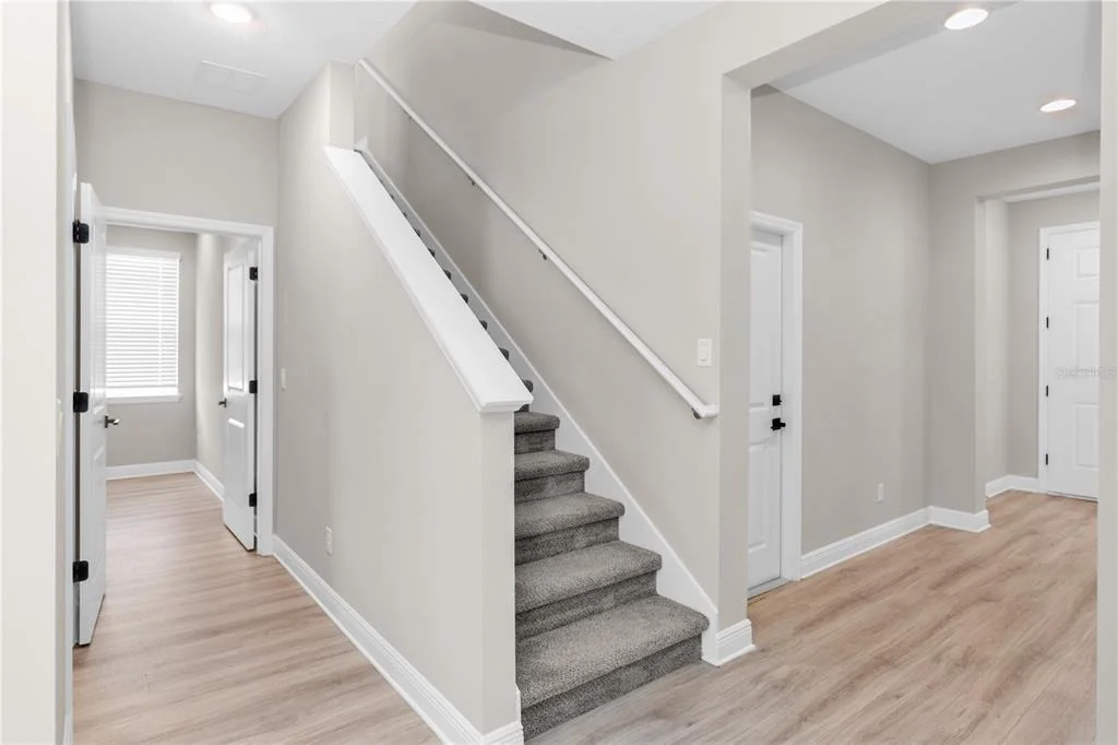 Photo of 790 HYPERION DRIVE
