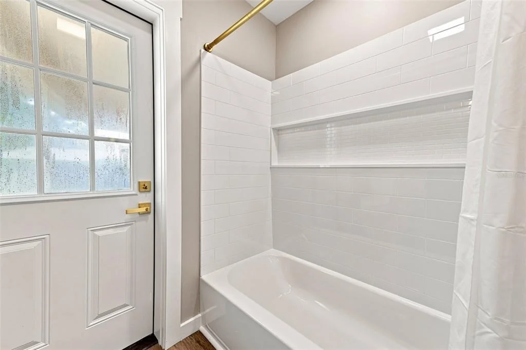 Photo of 6622 GLENCOE DRIVE