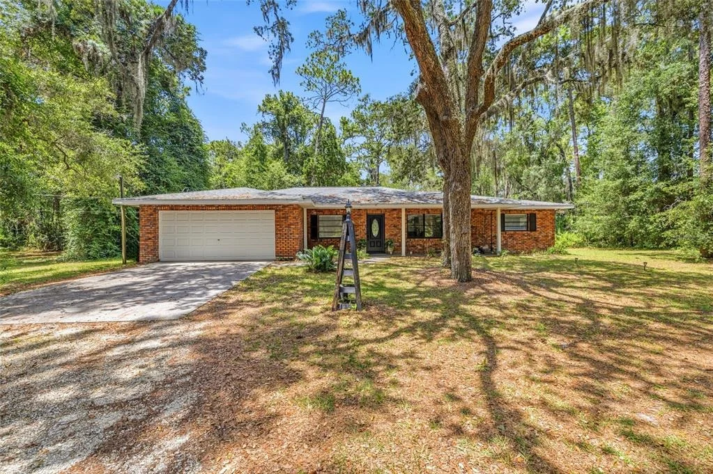 Photo of 9661 W DEEPWOODS DRIVE
