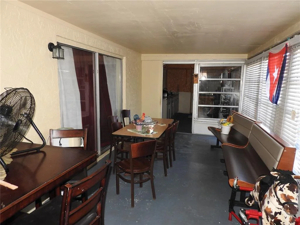 Photo of 1324 VIKING DRIVE