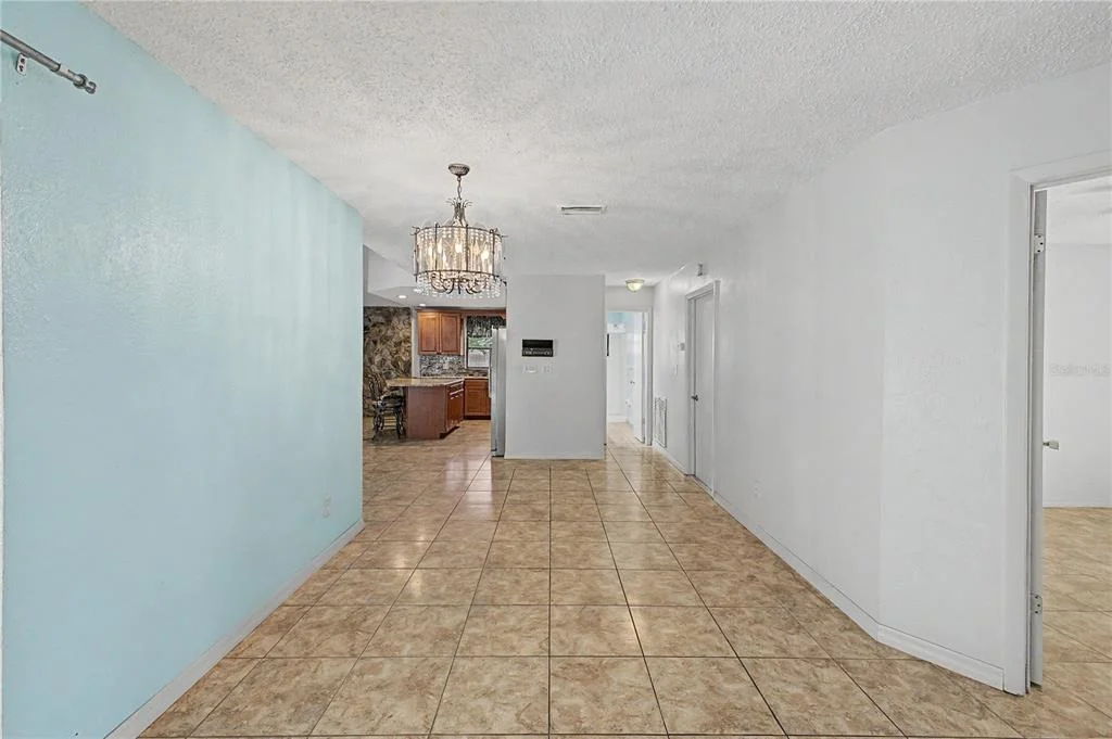 Photo of 1411 IVYDALE ROAD
