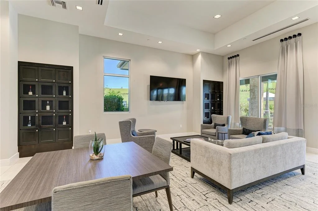 Photo of 6017 MESA GLEN
