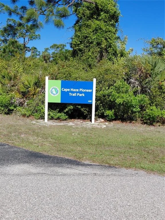 Photo of 8 DOCK DRIVE