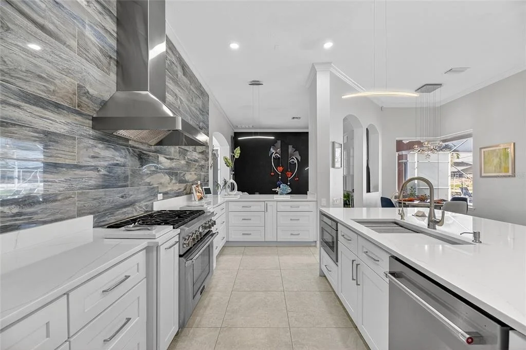Photo of 719 ISLEBAY DRIVE