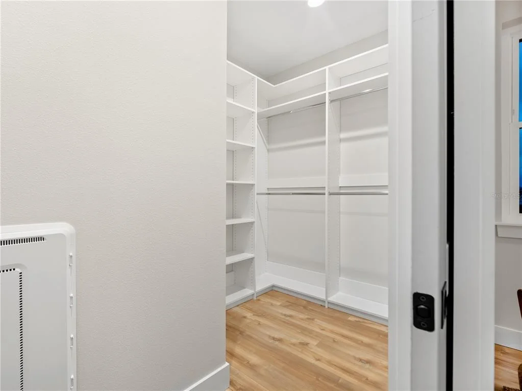 Photo of 2549 PALM AVENUE