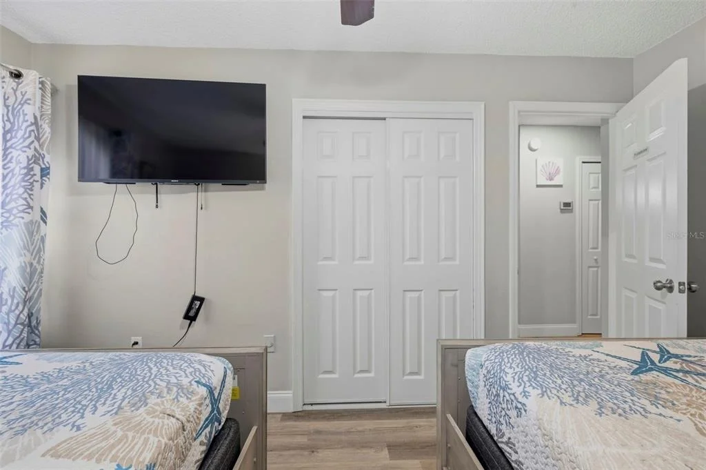 Photo of 2475 GULFBREEZE CIRCLE