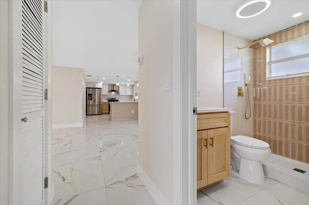 Photo of 2229 ROSELAWN DRIVE