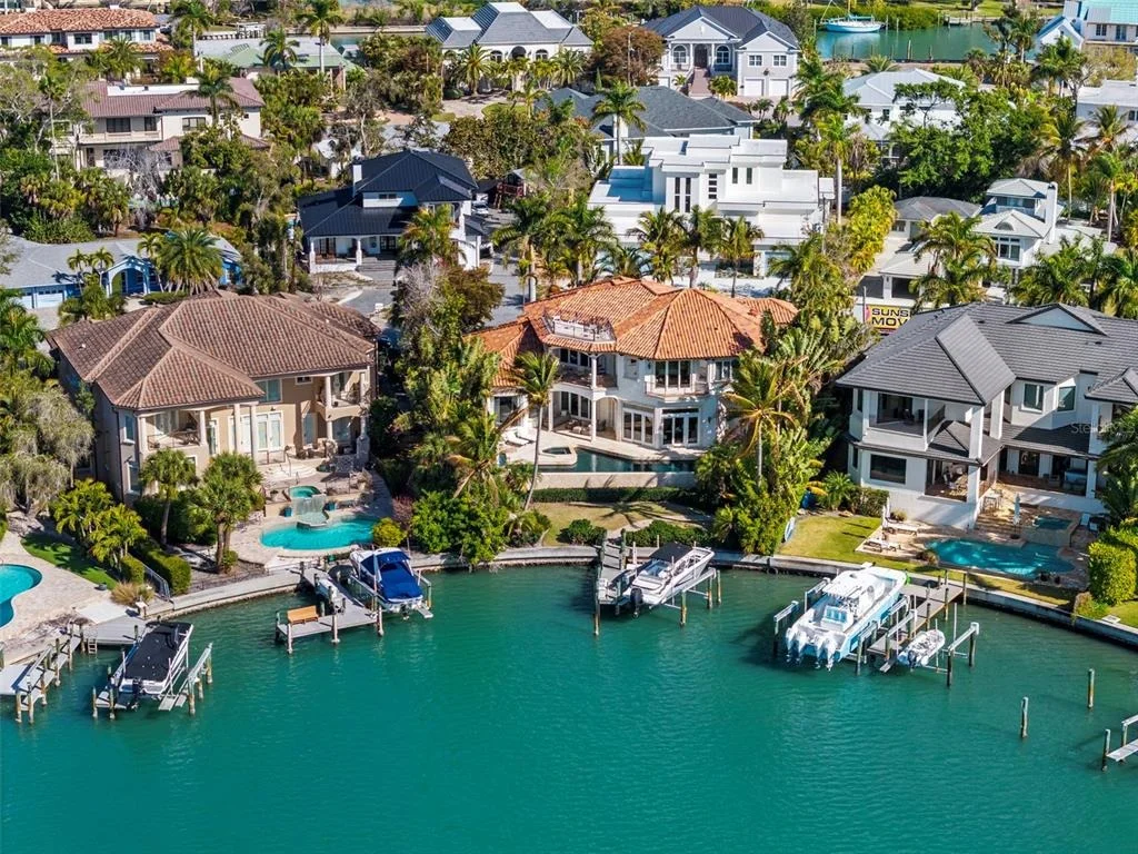 Photo of 1394 HARBOR DRIVE