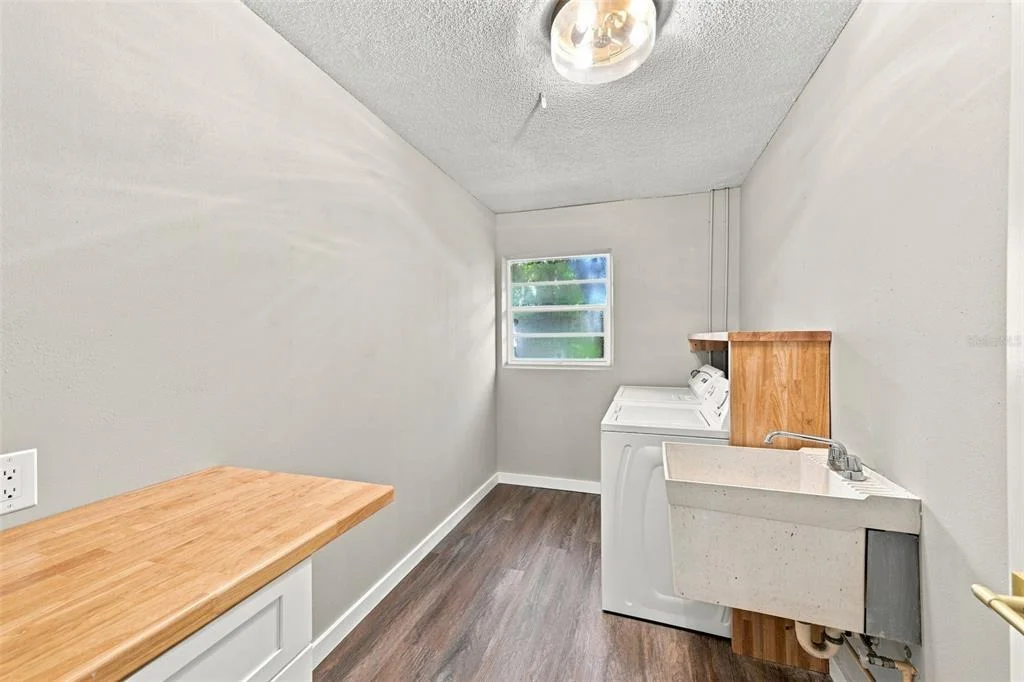 Photo of 6622 GLENCOE DRIVE