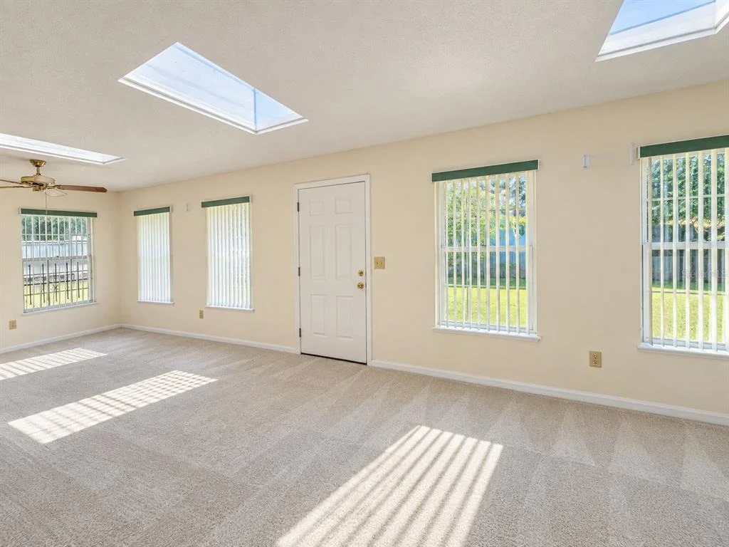 Photo of 12 TARA PLACE