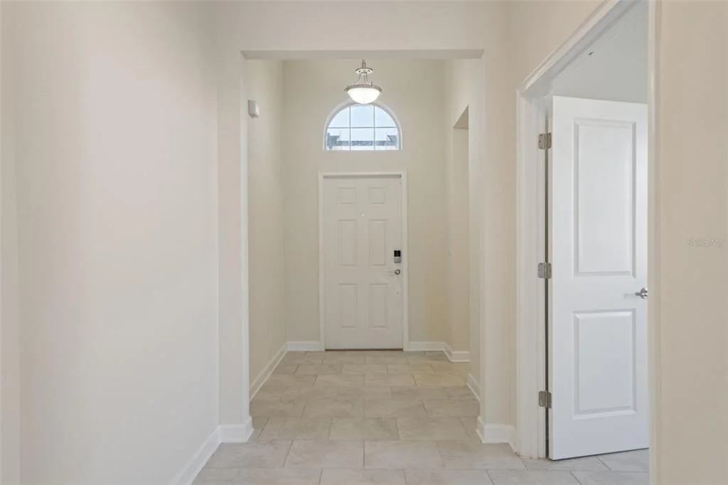 Photo of 2733 ATTWATER LOOP