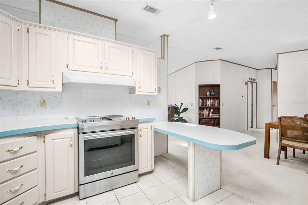 Photo of 428 PELICAN DRIVE S