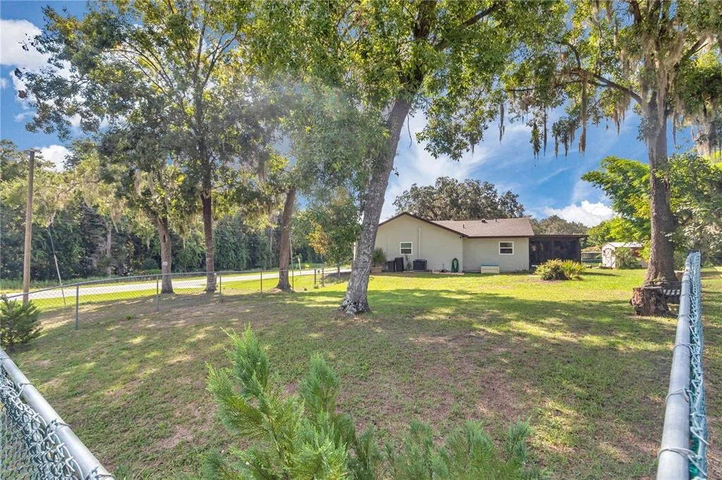 Photo of 814 OAK ROAD