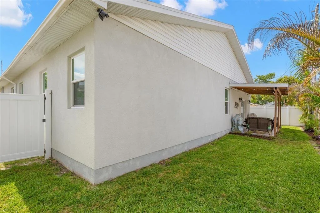 Photo of 1720 VERDE DRIVE
