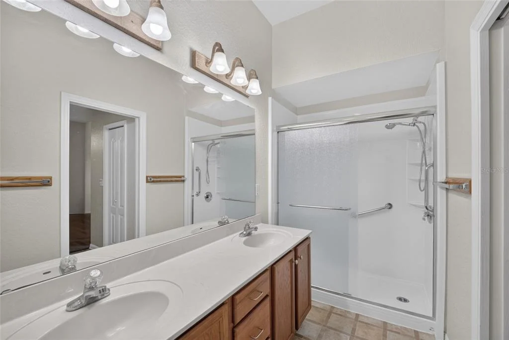 Photo of 2216 NE 40TH TERRACE