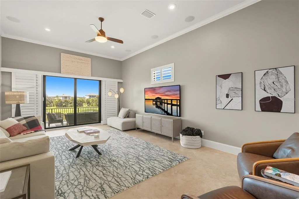 Photo of 355 OCEAN CREST DRIVE