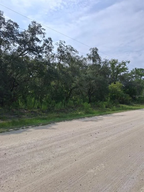 Photo of 18364 PARAKEET ROAD