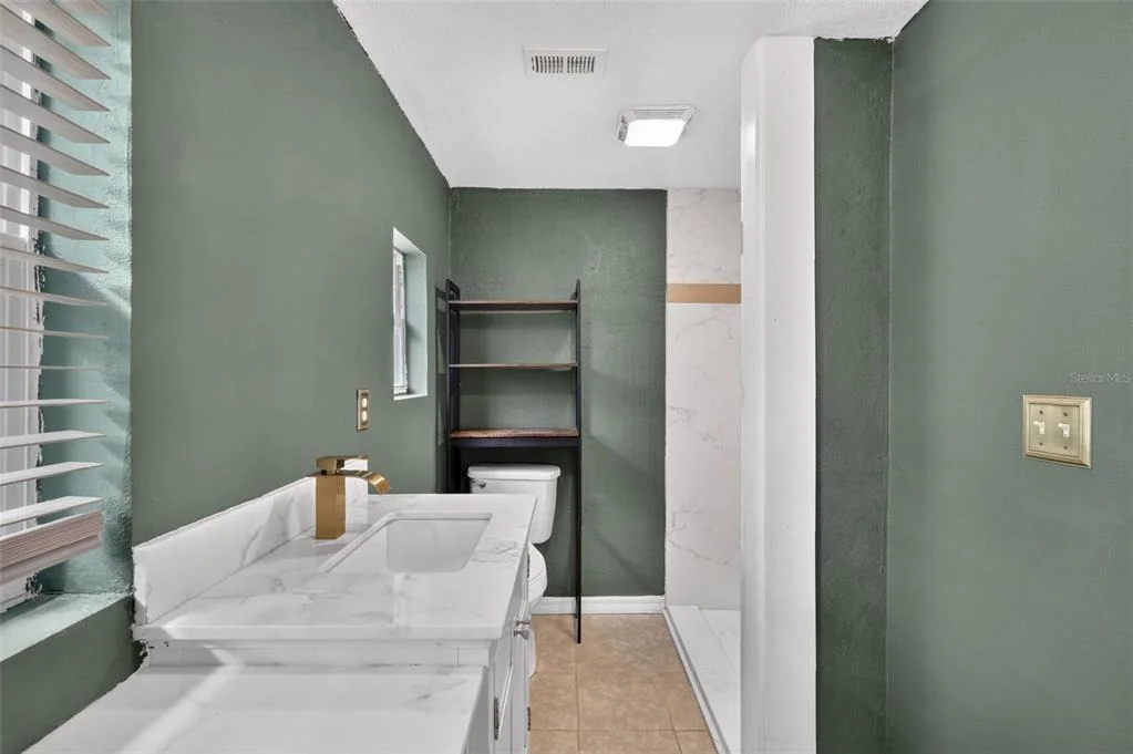 Photo of 1111 DORA AVENUE