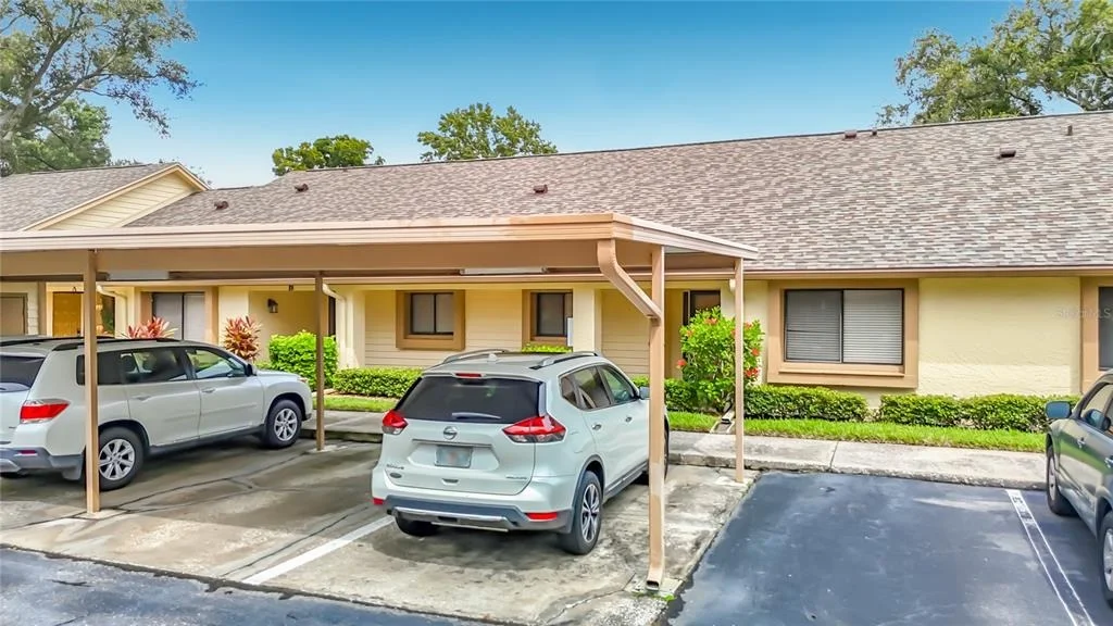 Photo of Unit 35C at 2546 OAKLEAF LANE