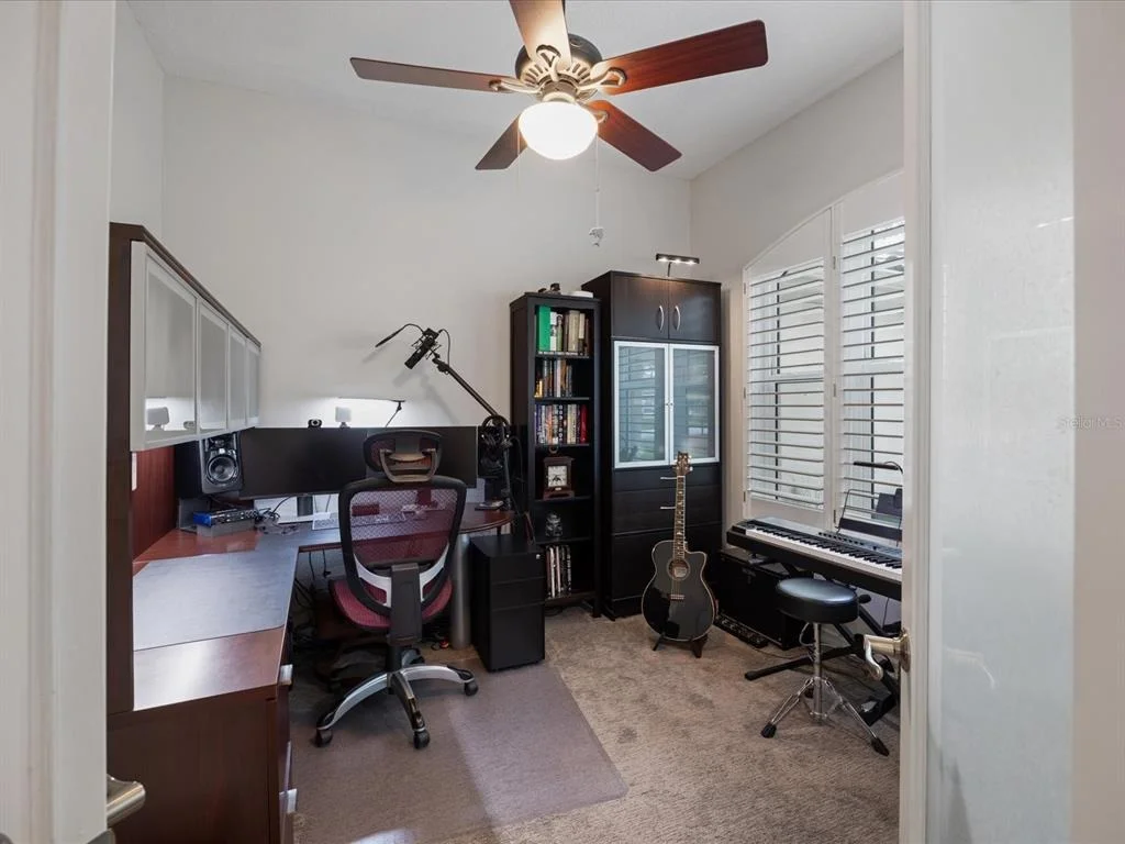 Photo of 4987 CROSS POINTE DRIVE