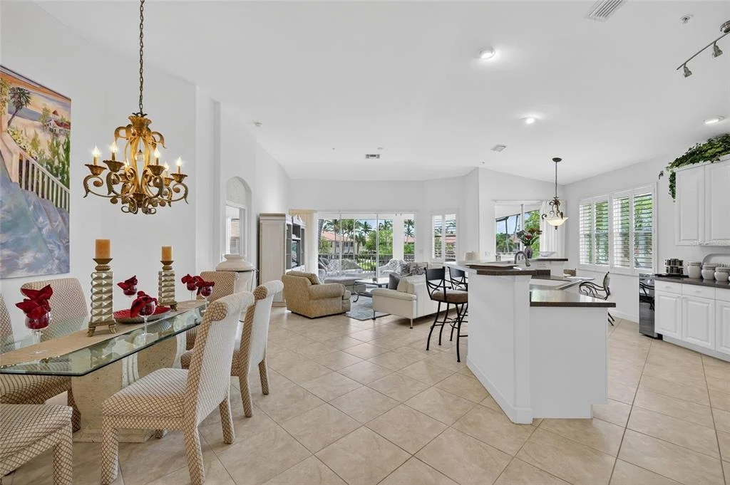 Photo of Unit D at 3336 SUNSET KEY CIRCLE