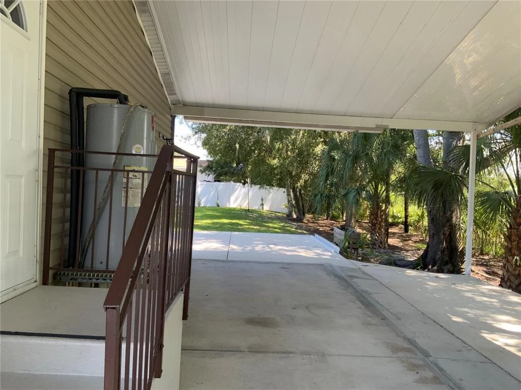 Photo of 10406 BRUSSELS DRIVE