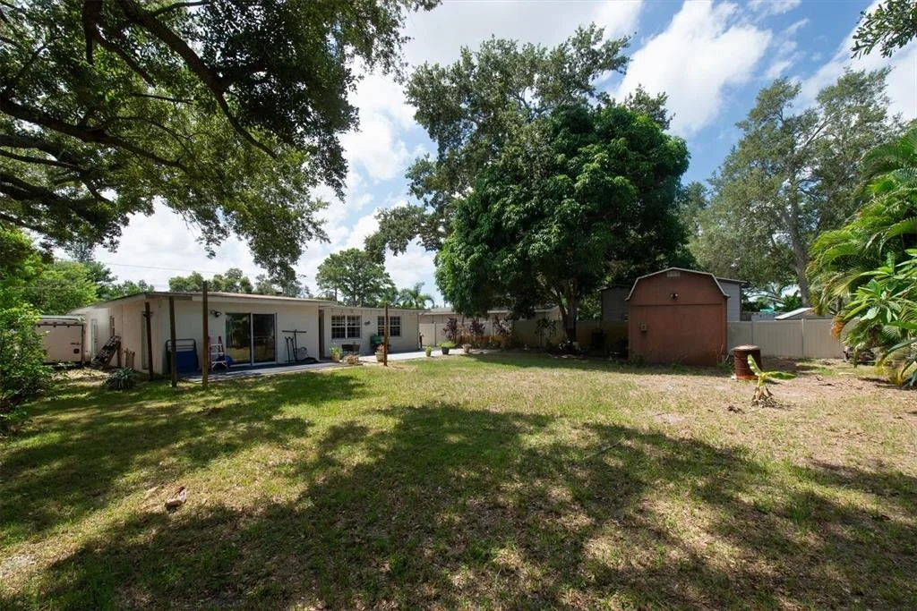 Photo of 12812 LAKE DRIVE