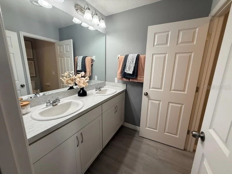 Photo of 2677 STARRY POINT