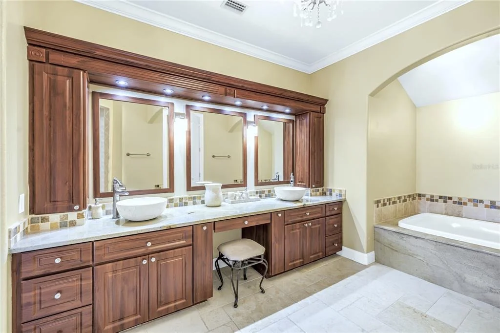 Photo of 14365 EAGLE POINTE DRIVE