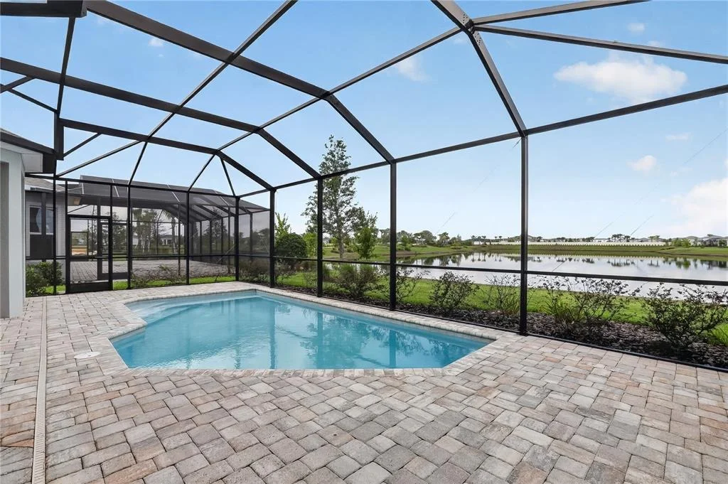 Photo of 936 ARBOR GREEN TRAIL