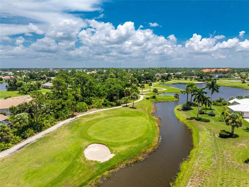 Photo of 6011 KEY LARGO CIRCLE