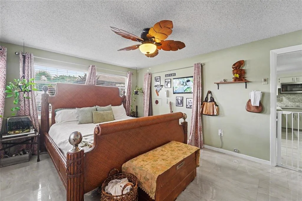 Photo of 1779 AVON LANE