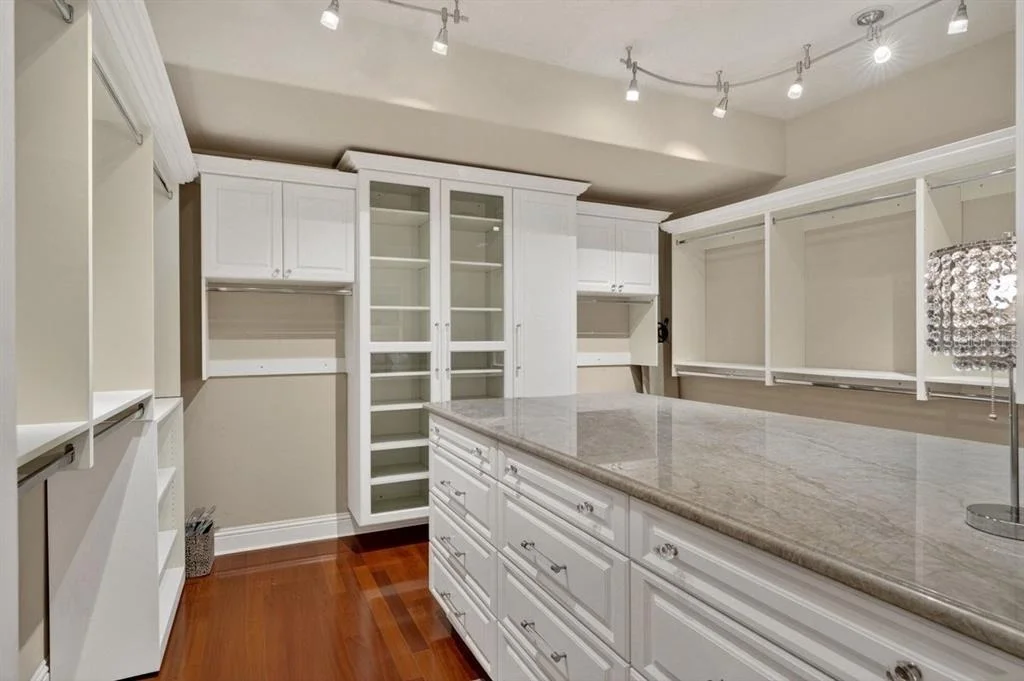 Photo of 1117 OXBRIDGE LANE