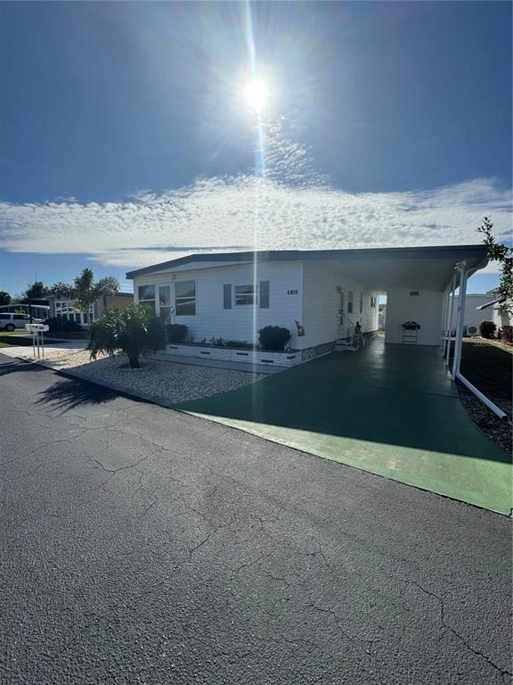 Photo of 40 LAFITTE DRIVE