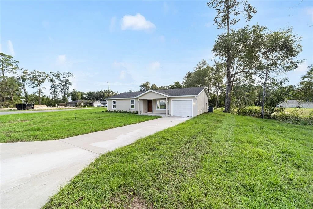 Photo of 23827 SW BEAVER DRIVE