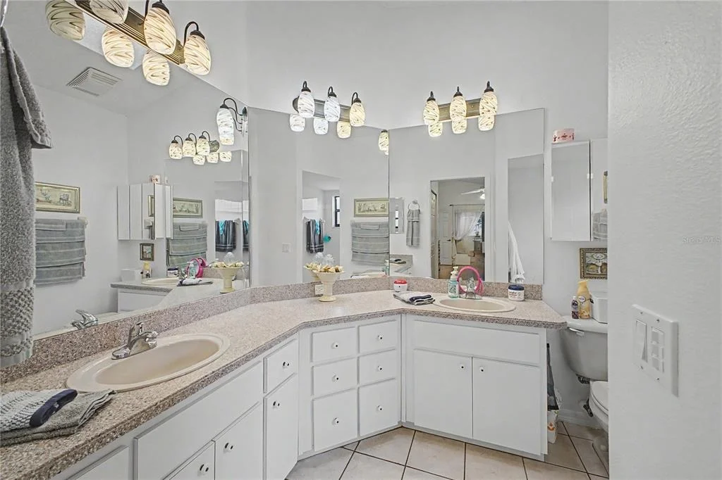 Photo of 11408 DEERCROFT COURT