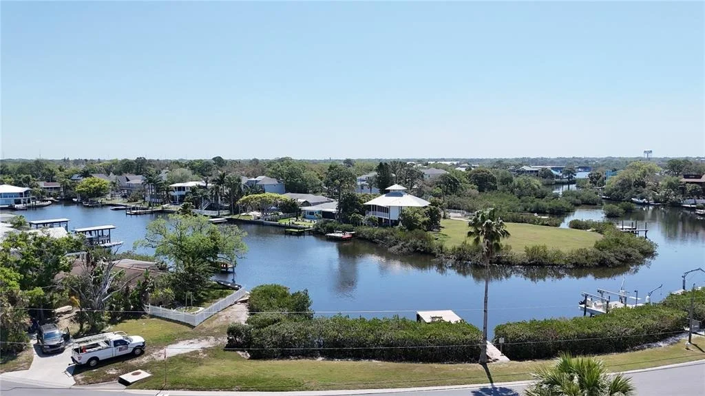 Photo of 231 LAGOON DRIVE
