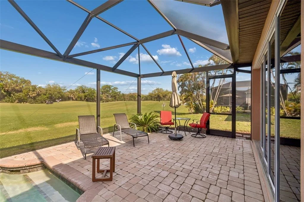 Photo of 566 PLANTERS MANOR WAY