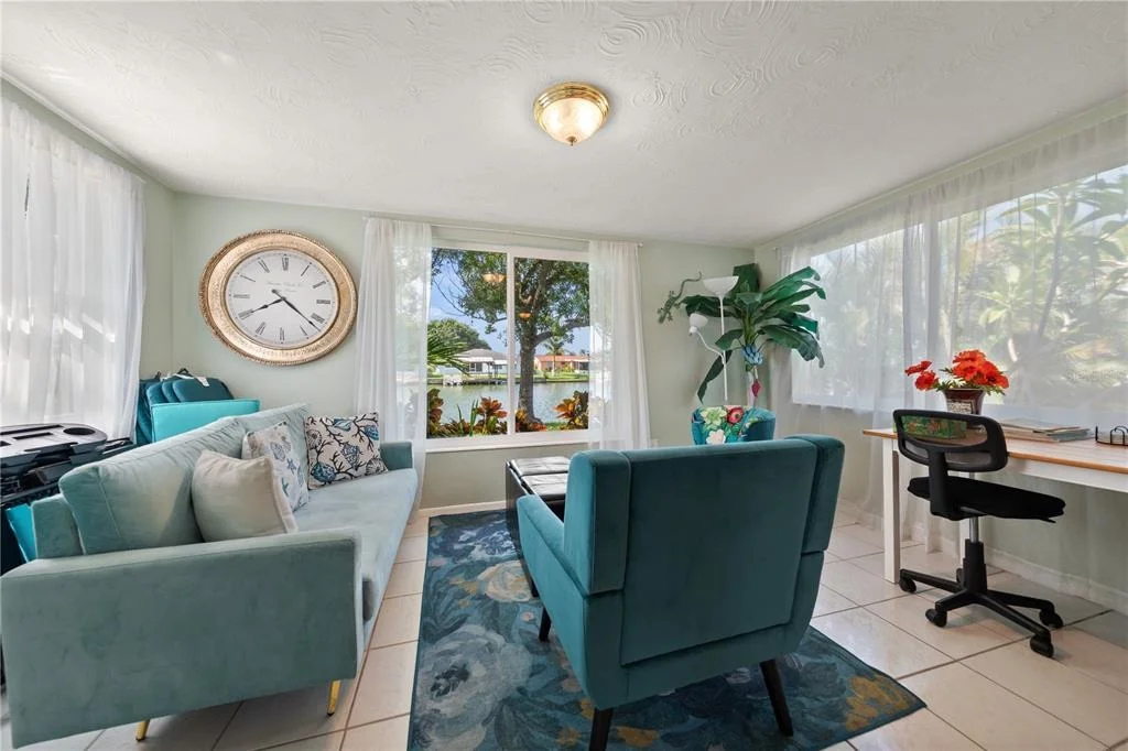 Photo of 4114 SUNRAY DRIVE