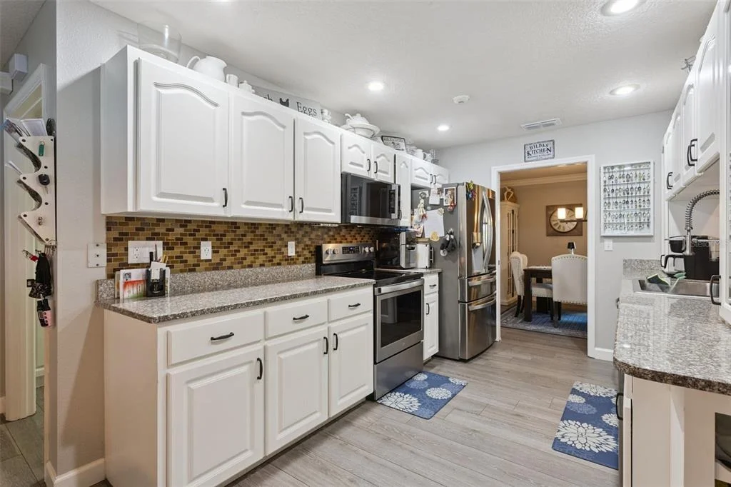 Photo of 5016 RIVER LAKE ROAD
