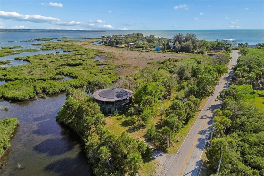 Photo of 10501 PINE ISLAND DRIVE