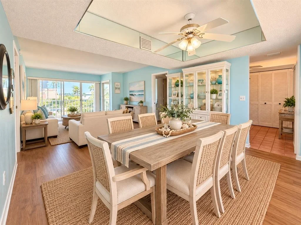 Photo of Unit 302 at 9000 COMMODORE DRIVE