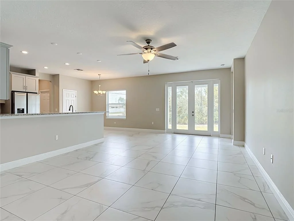 Photo of 106 OAK CIRCLE